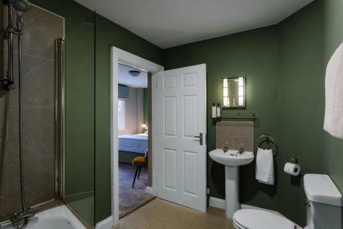 Hostal Moira Guest House