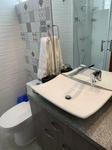 Qf Apartments