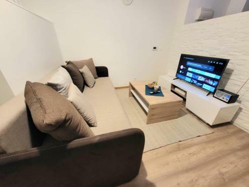 Ve?k� Apartm�n 3
