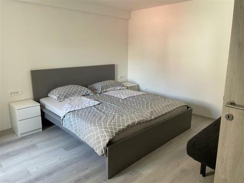 Eva Apartma