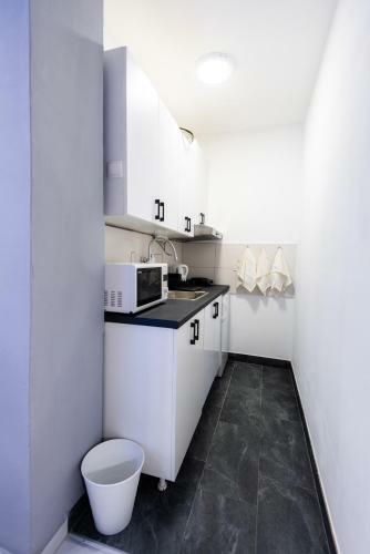 Apartamento Black & Yellow Centrally Located Studio