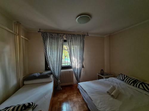 Apartamento Black And White