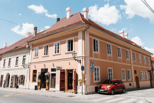Bed & Breakfast Square 19-boutique Hotel
