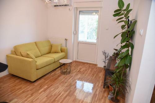 Garden Apartment - Oaza U Centru Grada