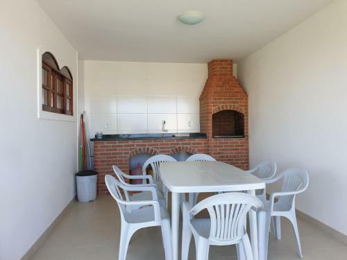 Linda Casa de Praia Com Piscina