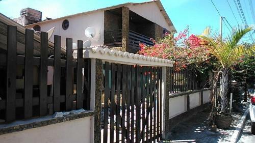 Casa T�rrea A 2 Min Da Praia Dos Anjos