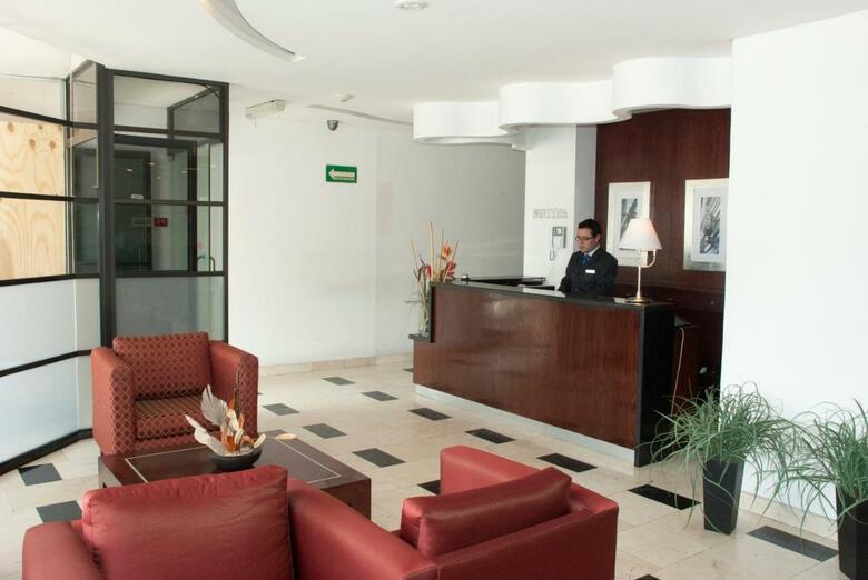 Hotel & Suites Pf