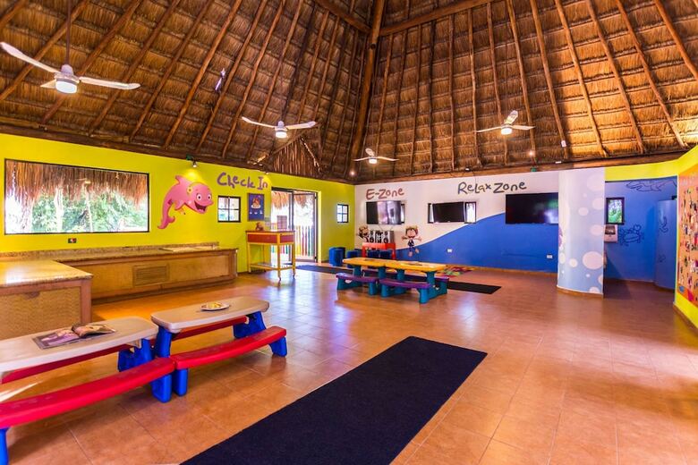 Hotel Occidental At Xcaret Destination