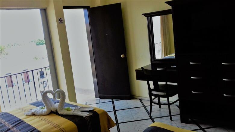 Hotel Ambassador