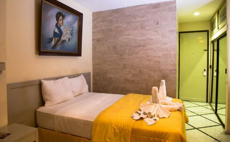 Hotel Ambassador
