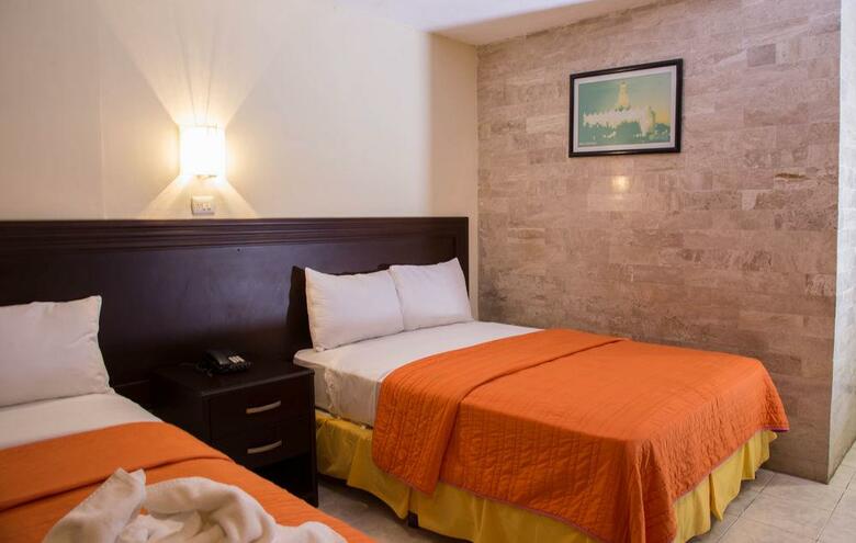 Hotel Ambassador