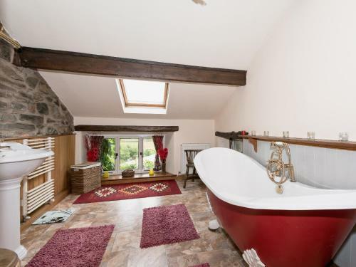 Ewe Tree Cottage