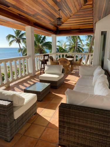 Villa Residence At The Palms