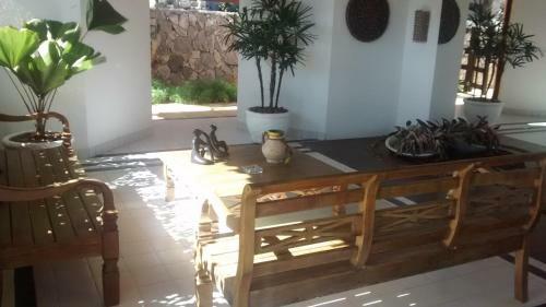 Casa Com 4 Quarto Em Buzios - 2 Suites - Perto de Tudo