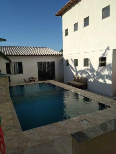 Posada Casa Enteira Con Piscina Compartilhada