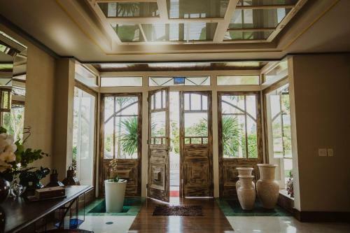 Mans�o Paradise - Praia E Requinte!