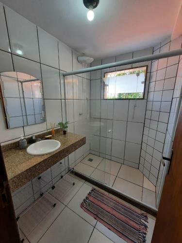 Casa Com Laje Em Manguinhos