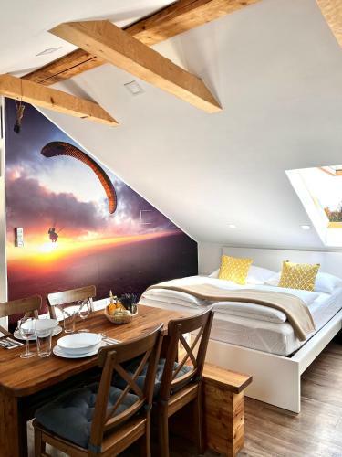 Beewood Apartment