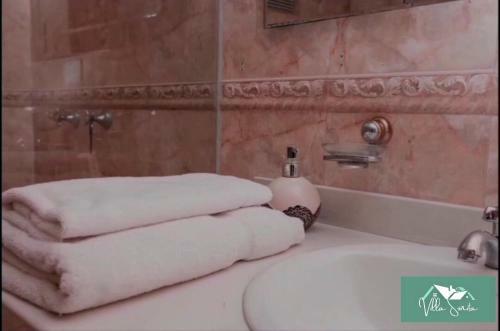 Panoramic Villa, 5-bedroom Holiday Home With Pool!