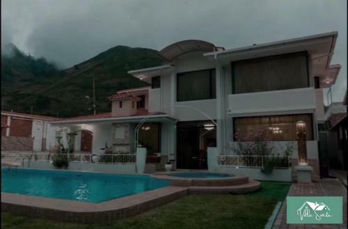 Panoramic Villa, 5-bedroom Holiday Home With Pool!
