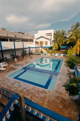 Hotel Playazul Cove�as