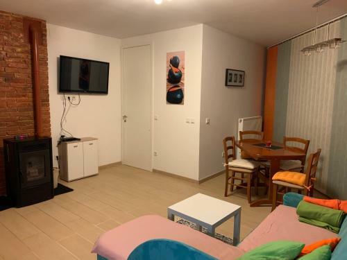 Izzi Apartma