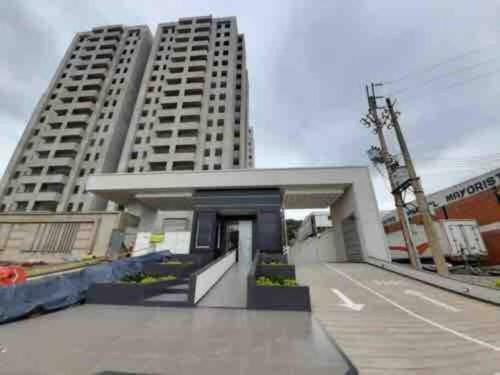 Nuevo Apartamento Amoblado Silver Park Piso 6