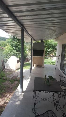 Casa En May� Sumaj A Metros Del R�o.