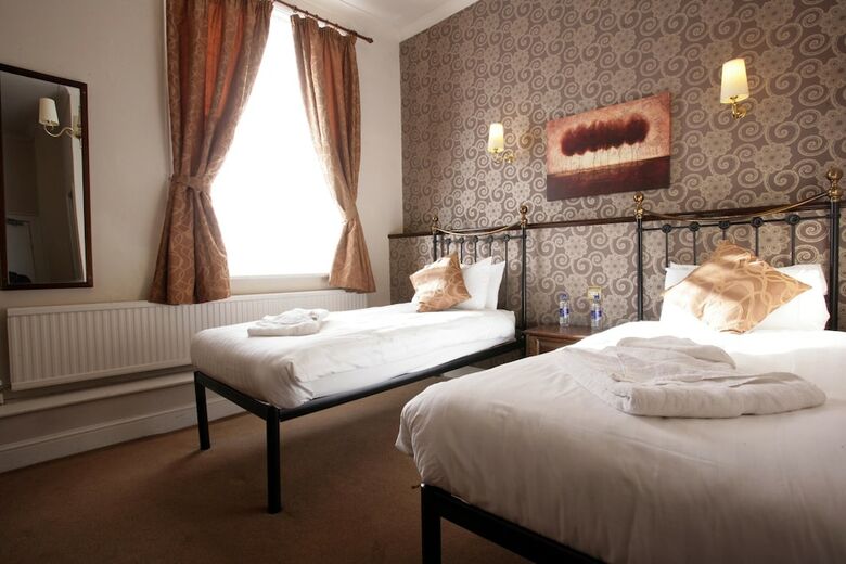 Posada White Hart Hotel By Marton's Inns
