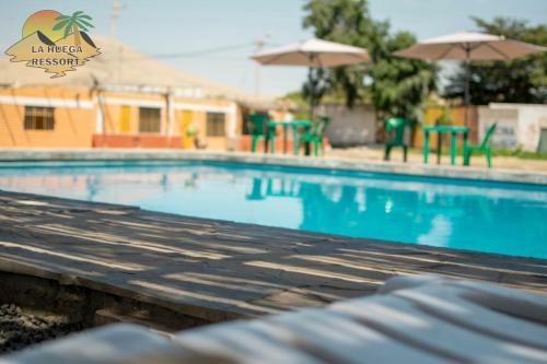 Hostal Hospedaje La Huega