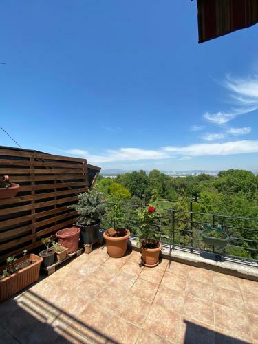 Apartamento Terasl? M�hte?em Manzara Ev Konforunda