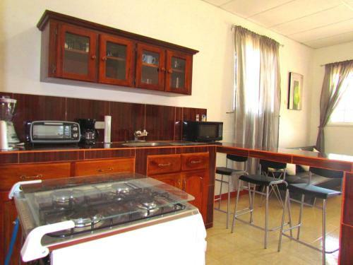 Apartments Leomar-perfectly Appointed W/parking