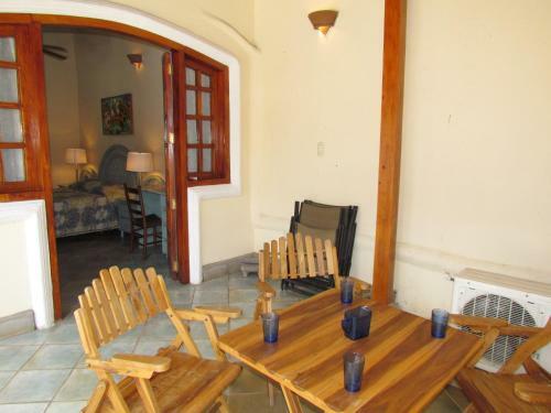 Casa Gallo-3 Bdrm Colonial W/ Pool