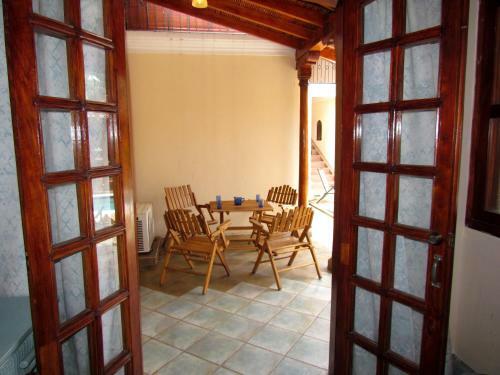 Casa Gallo-3 Bdrm Colonial W/ Pool