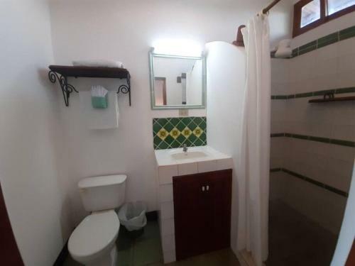Casa Alma-spacious & Breezy 3bed/3bath House W/garden