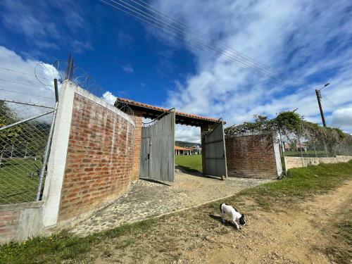 Lake House Calima