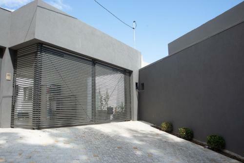Modern & Luxury 3 Bedroom House