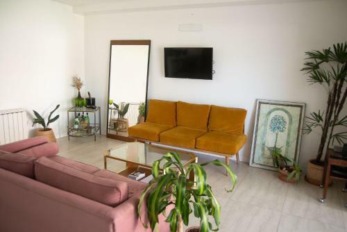 Modern & Luxury 3 Bedroom House