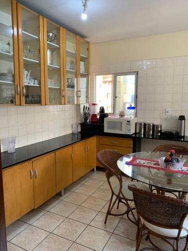 Apartamento Av. Brasil A 50m Do Mar