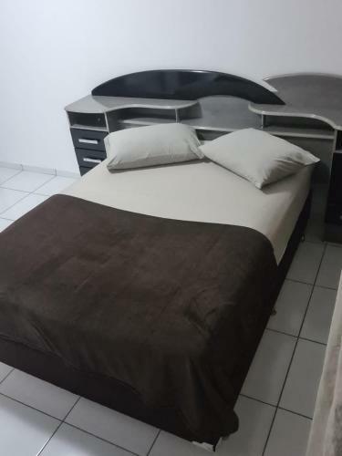 Apartamento Condom�nio Casalli