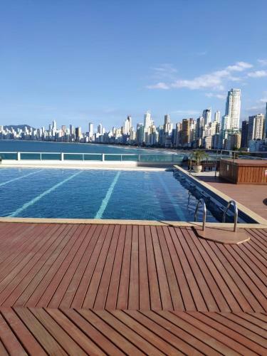 Apartamento Flat Novo Pr�dio Frente Mar