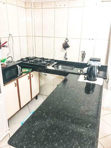 Sobrado Pr�ximo A Roda Gigante 800m Da Praia de Bc