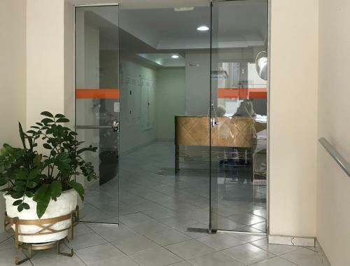 Apartamento A 150m Da Praia, Com Piscina E Wi-fi 90mb