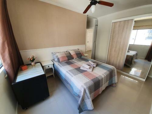 Apartamento A 150m Da Praia, Com Piscina E Wi-fi 90mb