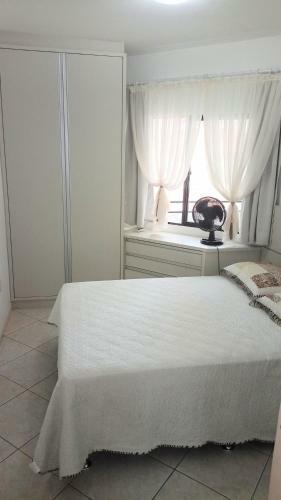 Apartamento Balne�rio Cambori� Centro