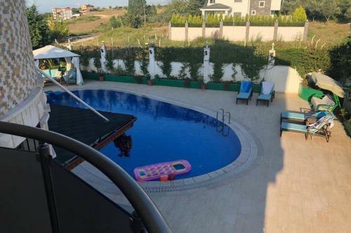 E?siz Deniz Manzaral? Villa.