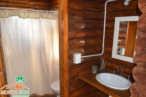 Monte Sion Caba�as & Relax