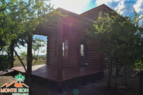 Monte Sion Caba�as & Relax