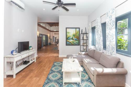 Casa Catarata Home