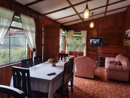 Casa de Campo Perlas Del R�o